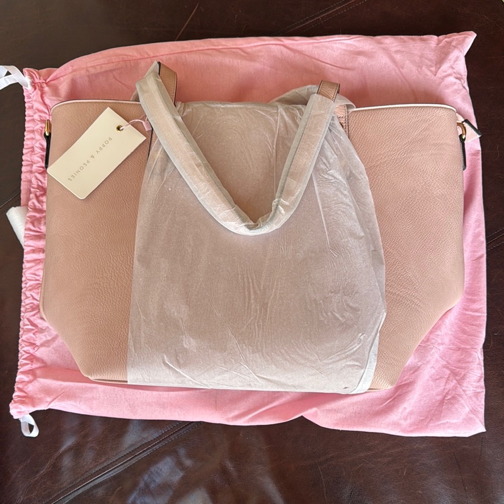 Poppy & Peonies Go-Getter Tote - Blush